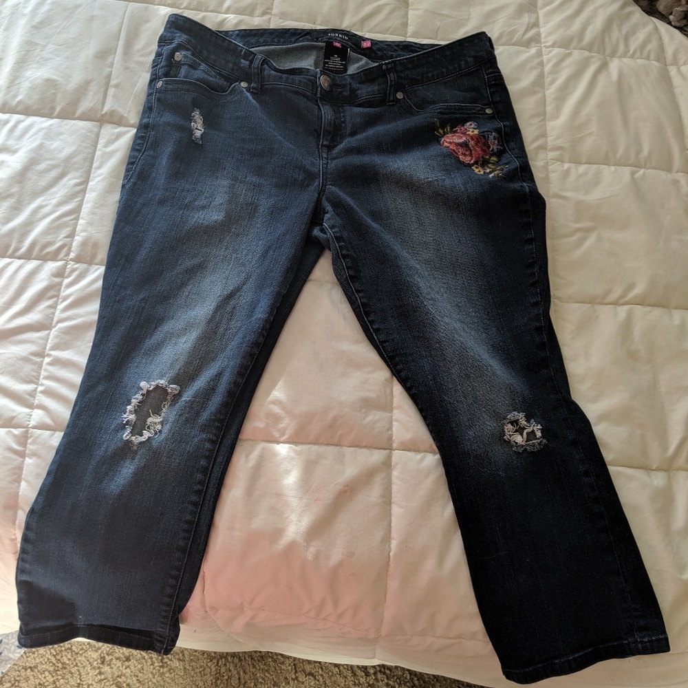 Torrid Denim Capris with Floral Embroidery